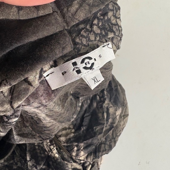 IO Paris Animal Print Blouse - Picture 7 of 10